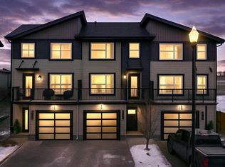 4146 NW Ryders Ridge Blvd, Sylvan Lake, AB T4S 0T4