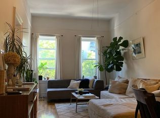 208 S 2nd St APT 2, Brooklyn, NY 11211