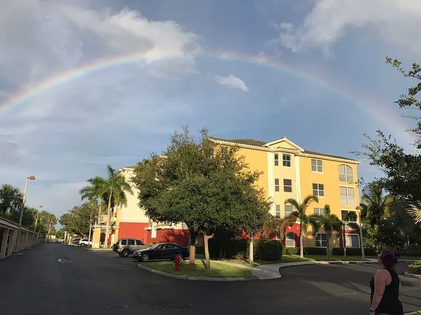 11041 Gulf Reflections Dr APT 301, Fort Myers, FL 33908