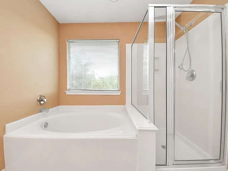 6019 Pennworth Ln — Photo 23