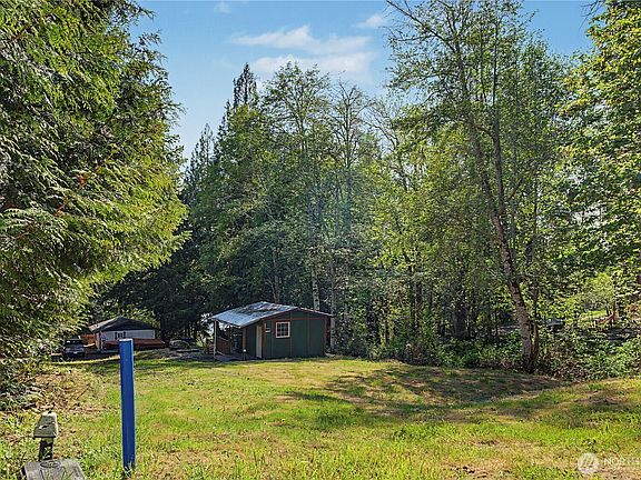 5th image of 360 E Panorama Drive