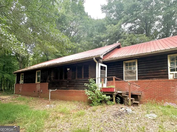 426 Veterans Dr, Danielsville, GA 30633