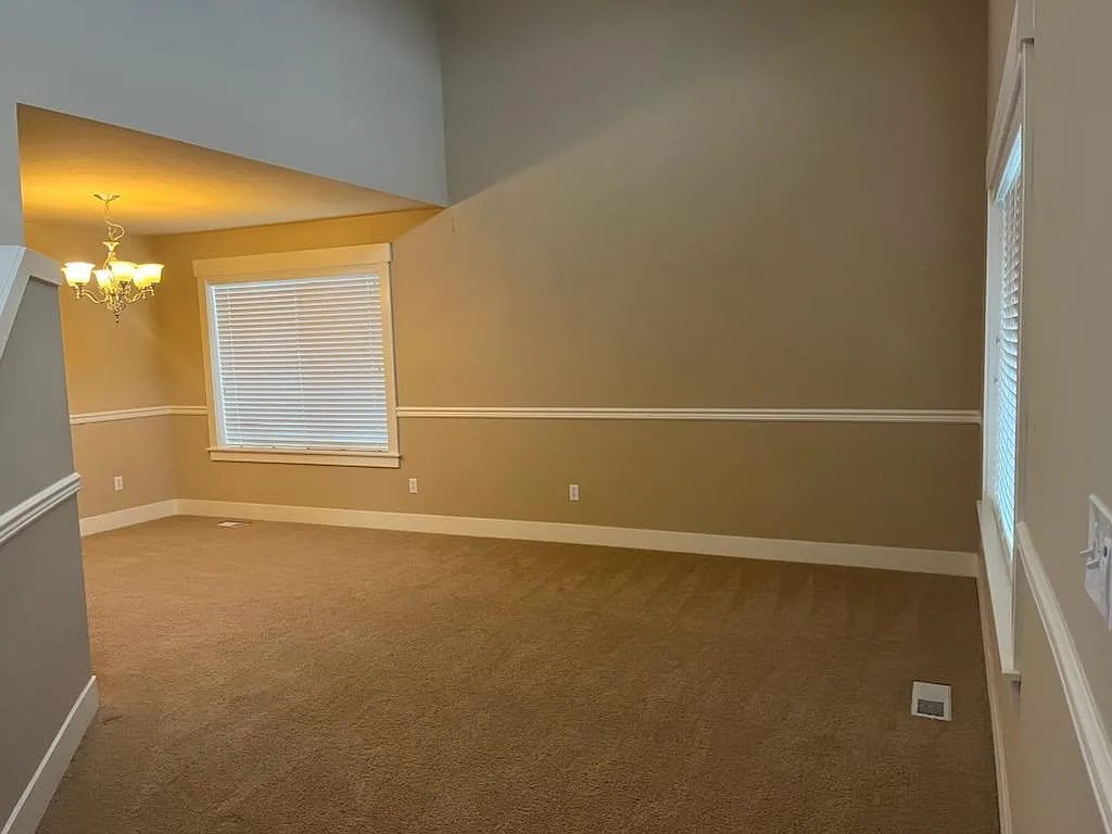 SW 311th Pl, Federal Way — Photo 4