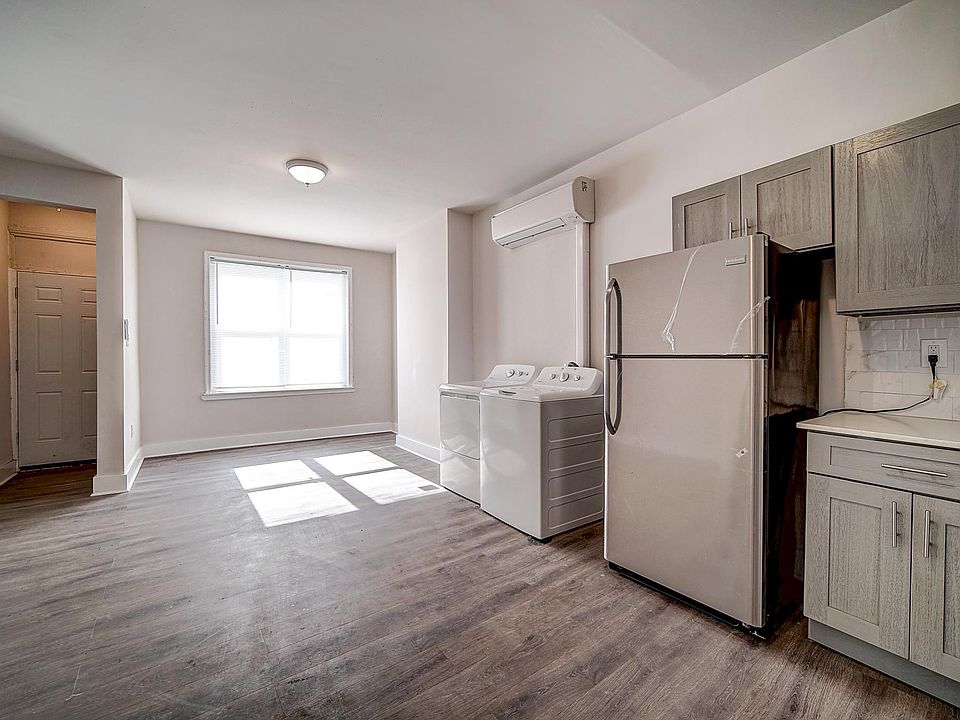 1st image of 2310 N Opal St #11