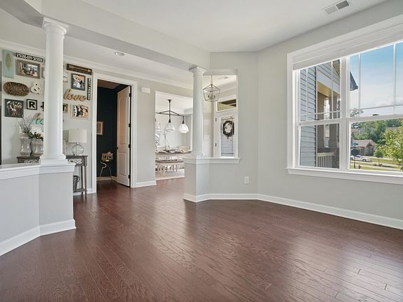 3rd image of 2150 Clarion Dr