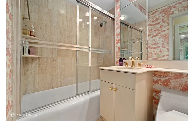 Sold by Douglas Elliman | media 23