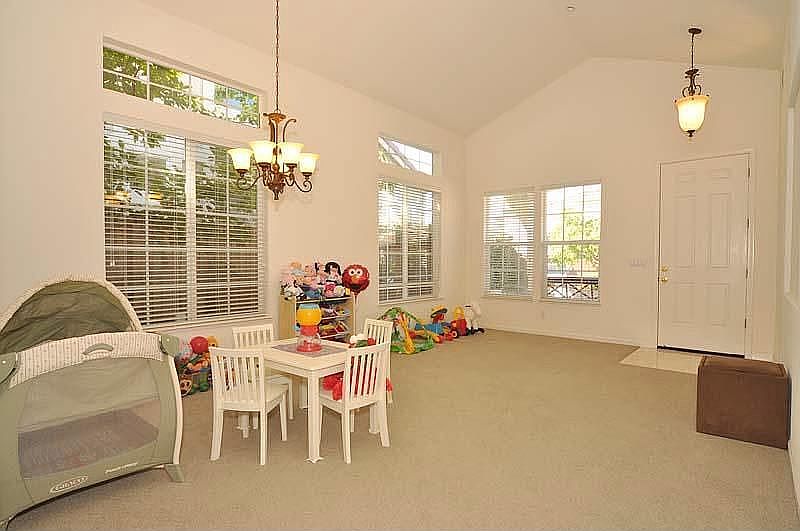 1st image of 34252 Pinnacles Dr