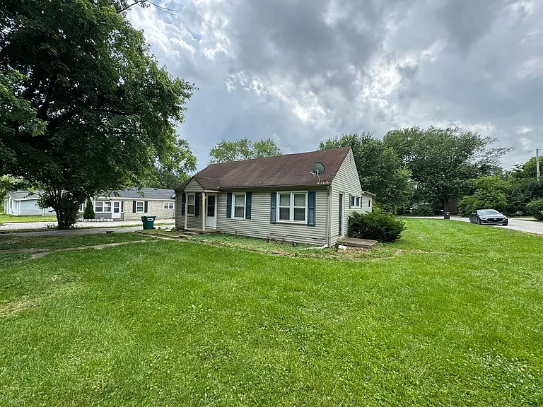 1088 S Morgantown Rd — Photo 27