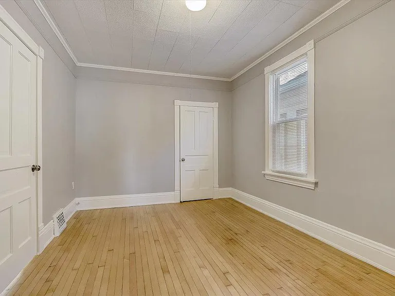 1442 S 73rd St #2 — Photo 27