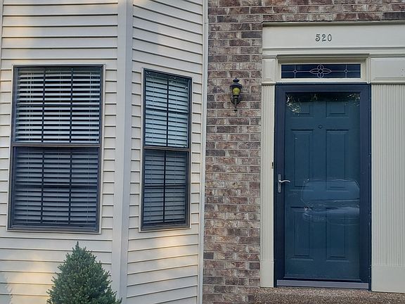 2nd image of 520 Thomas Jefferson Cir