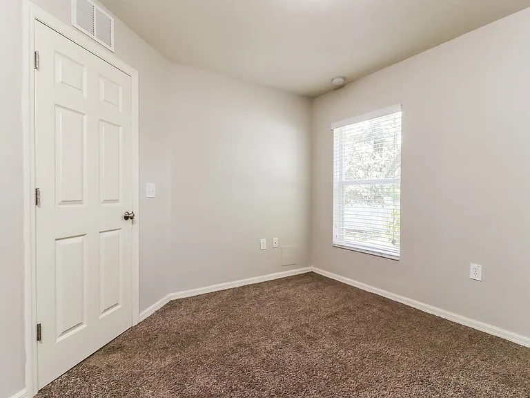 403 Down Pine Dr — Photo 10