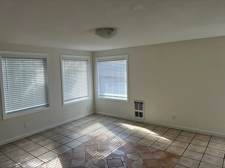 1679 Monroe St #A — Photo 9