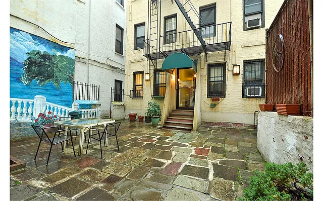 Sold by Douglas Elliman | media 8