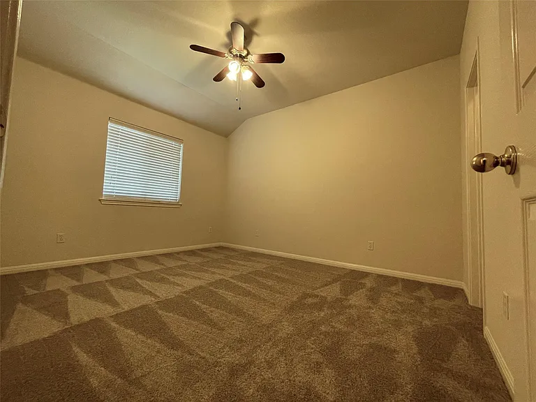 3110 Aquila Ct — Photo 18