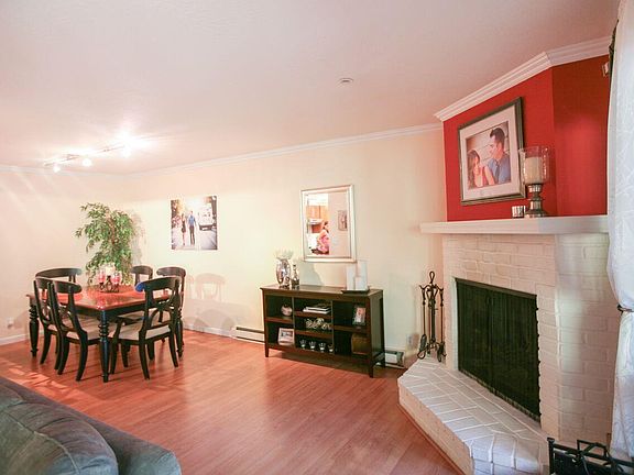 3rd image of 151 Buckingham Dr Unit 218
