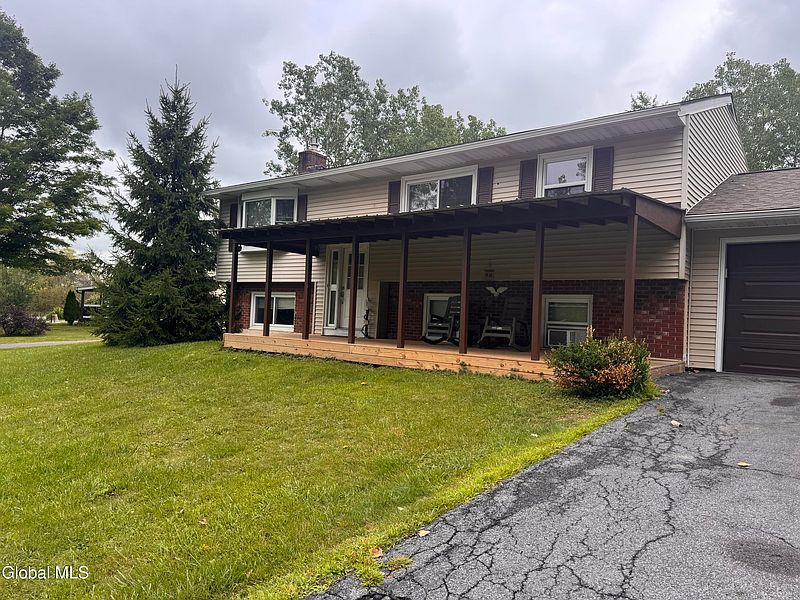 2nd image of 107 Gregory Lane