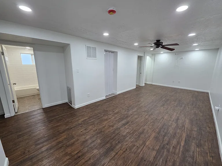 7941 S 3620 W — Photo 28