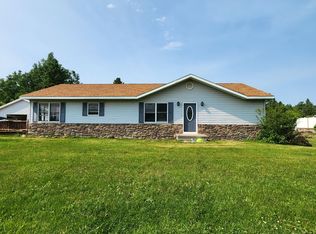 205 E 20th Ave, Sault Sainte Marie, MI 49783