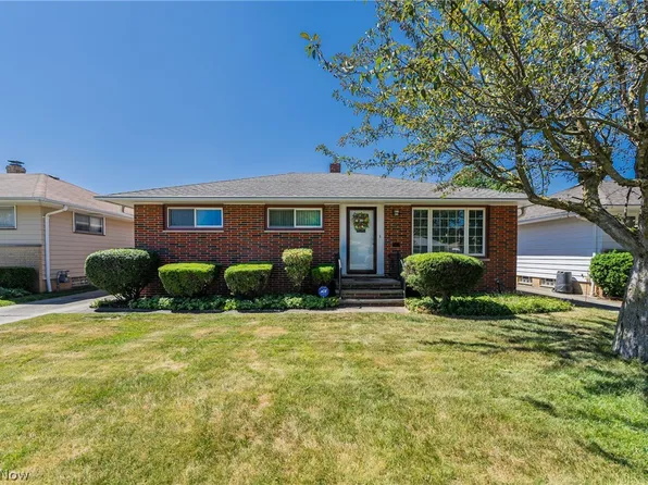 15608 Shirley Ave, Maple Heights, OH 44137