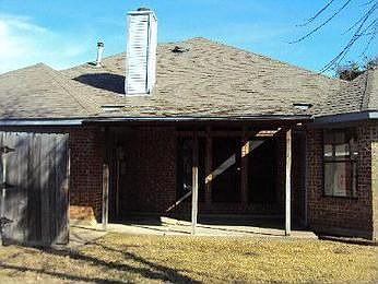 2nd image of 7005 Clarendon St