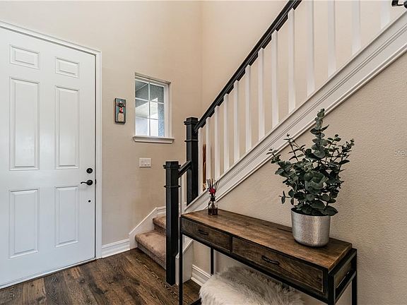 5th image of 4586 Tivoli Dr