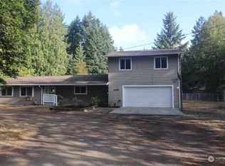 2657 SE Salmonberry Rd, Pt Orchard, WA 98366