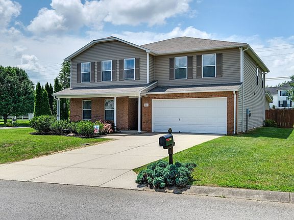 3rd image of 2641 Sutherland Dr
