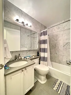 Rented by Evans Real Estate | media 8