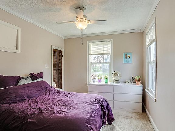 2nd image of 3522 Saint James Rd