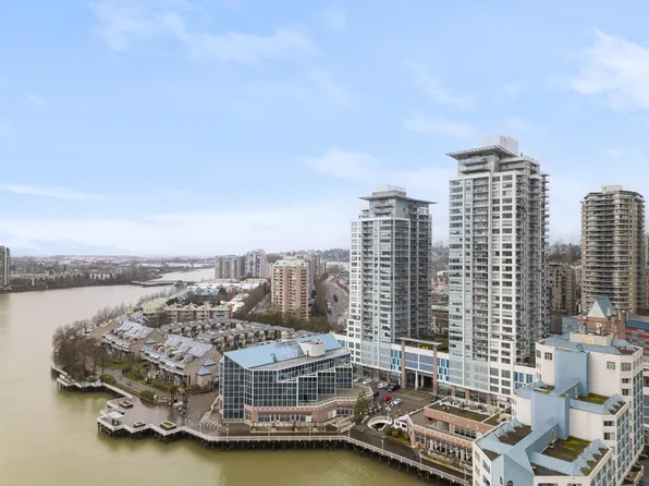 988 Quayside Dr #1803, New Westminster, BC V3M 0L5