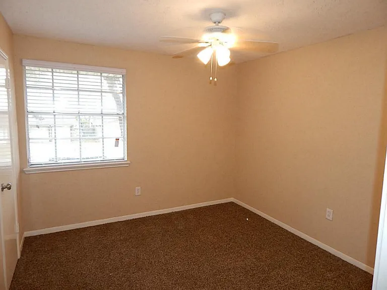 21407 Cimarron Pkwy — Photo 20