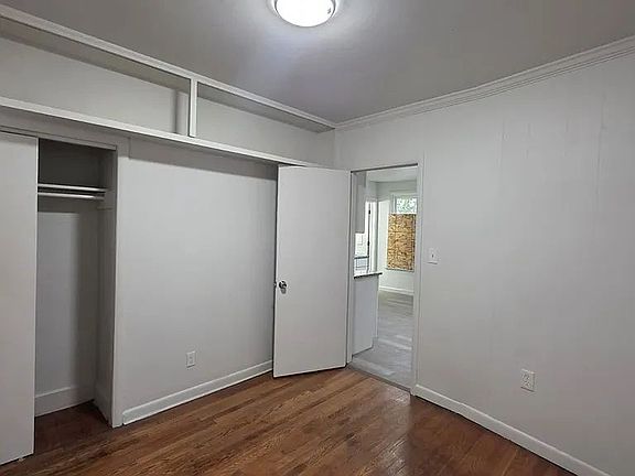 4th image of 69 Frank St #1
