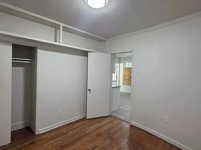 69 Frank St #1 — Photo 4