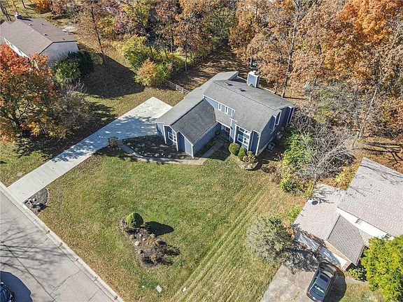 4th image of 7509 Cinnamon Woods Dr