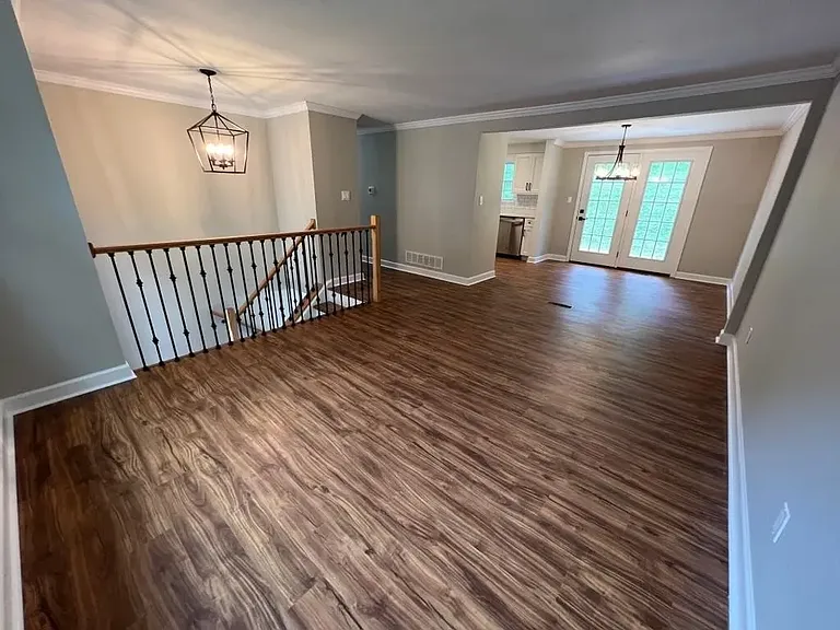 204 Willett Rd — Photo 10