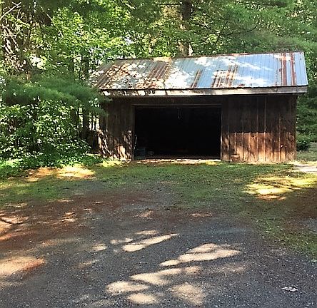 4th image of 592 Rt 76 Saratoga Lake Area Stillwater