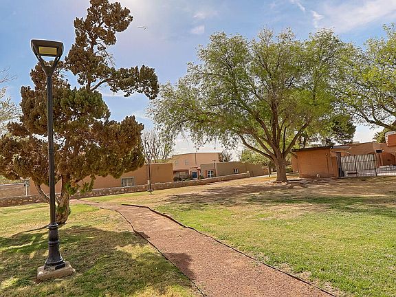 4th image of 225 Montebello Dr