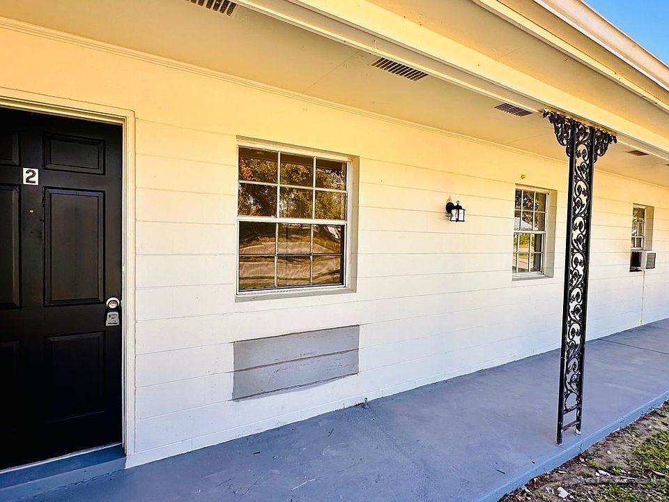 2nd image of 390 W Haines Blvd #6