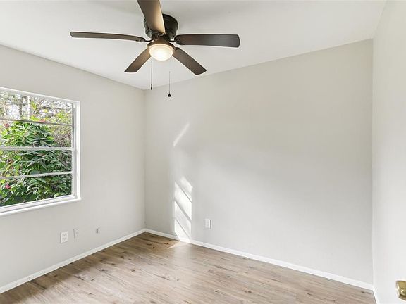 5th image of 7711 AMHERST STREET