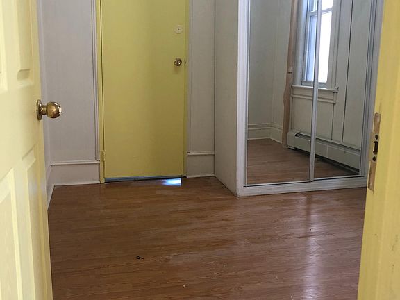 2nd image of 10811 91st Ave