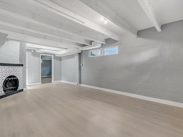 1708 Woodland Ave — Photo 32