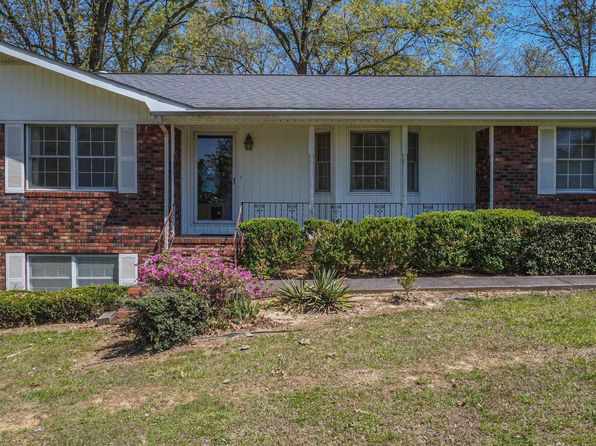 218 E 20th St, Benton, KY 42025