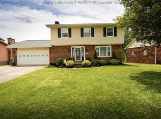 2603 Hayslette Ave, Hurricane, WV 25526