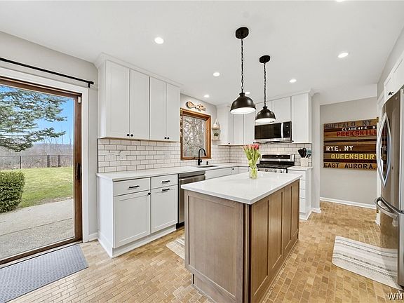 3rd image of 9165 Greiner Rd