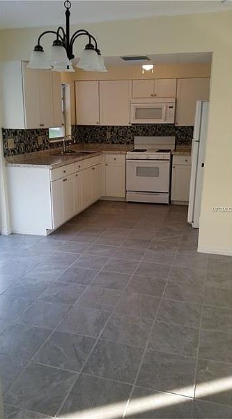 1st image of 4453 Meager Cir