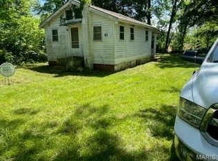 8048 Riverview Dr, Dittmer, MO 63023