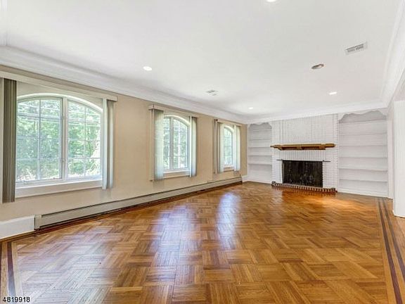 2nd image of 254 Central Ave APT 1