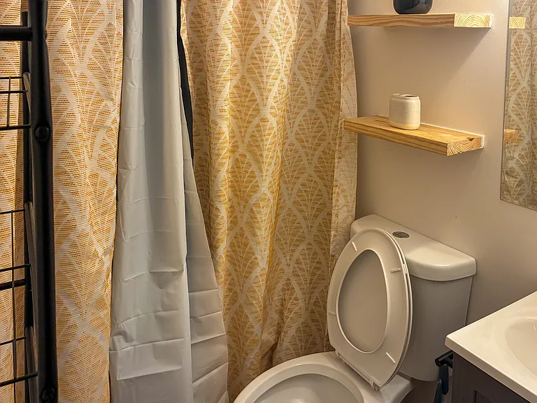 2851 Utah St #2F — Photo 8