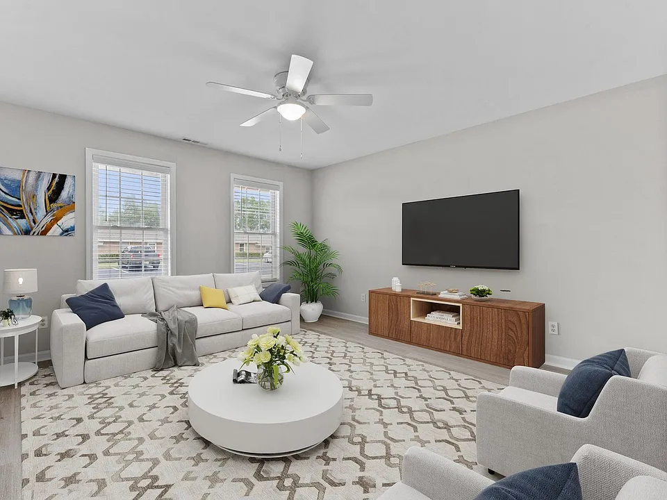 Newly Renovated Flats & Townhomes in the Heart of Angier! Pets Welcome!