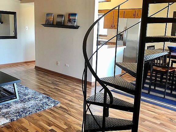 3rd image of 16825 81st Ct APT 3W